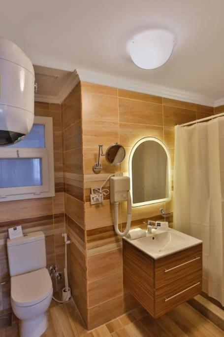 Parkside Boutique 3 Bbr Serviced - Ocean Blue - Near Airport Cairo